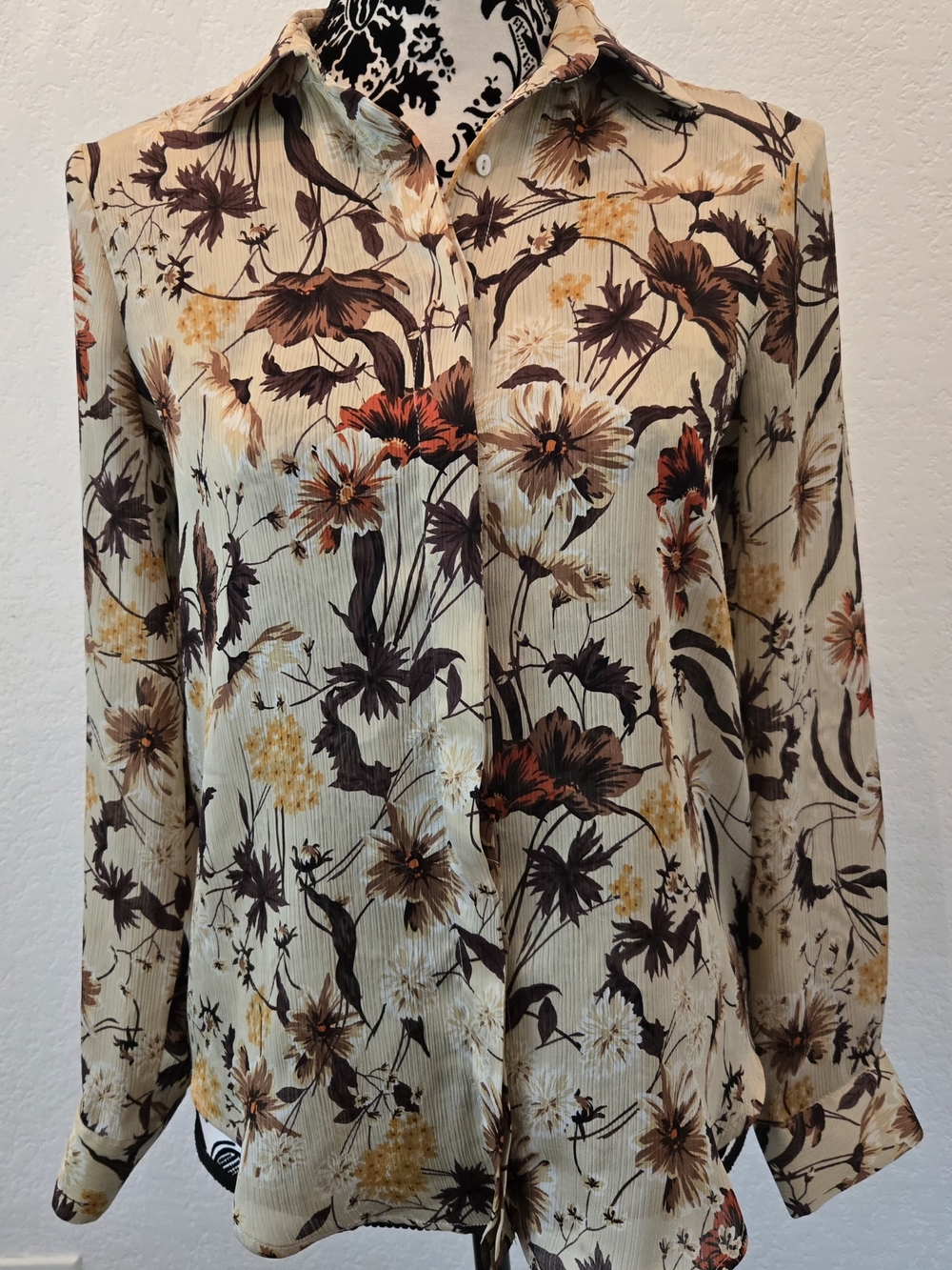 Zara Cream Floral Button-Up Blouse with Brown and Rust Accents